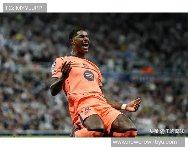 网红博主分享免费观赛秘诀：成为诺坎普建筑工人享受巴萨比赛